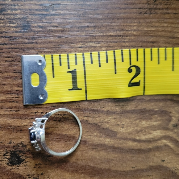 SAPPHIRE & SMALL DIAMONDS RING - Picture 4 of 4